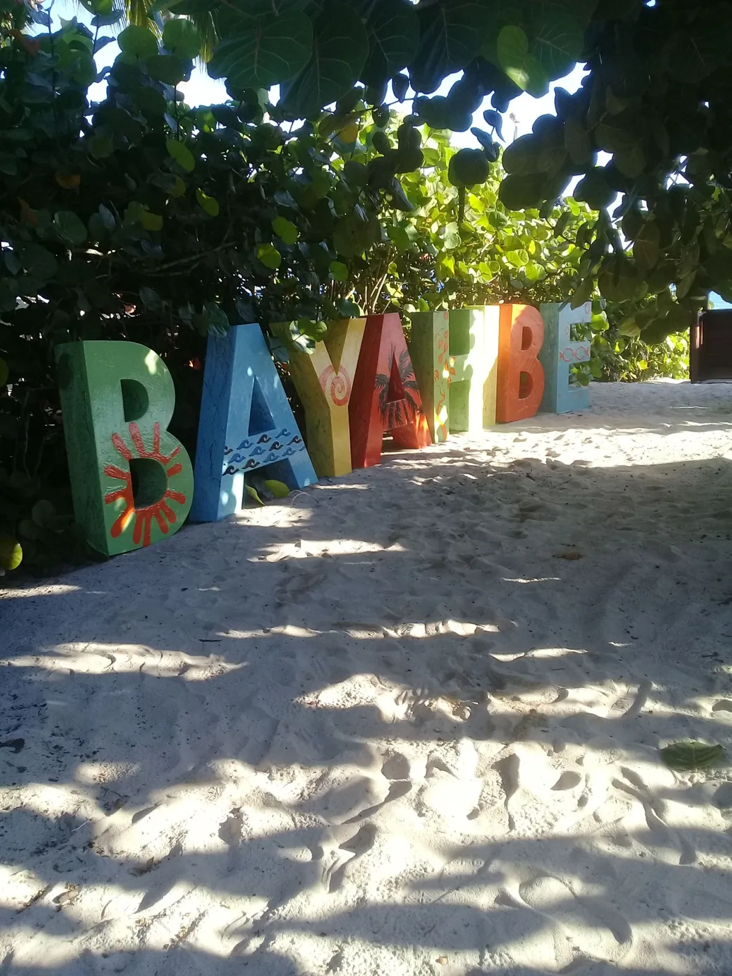 Letras monumentales · Bayahibe